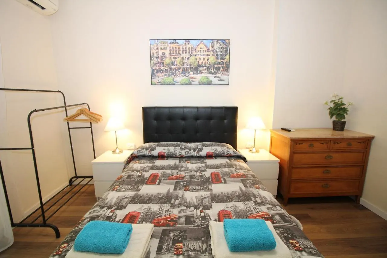 Couette-café Urgel Habitaciones Barcelone