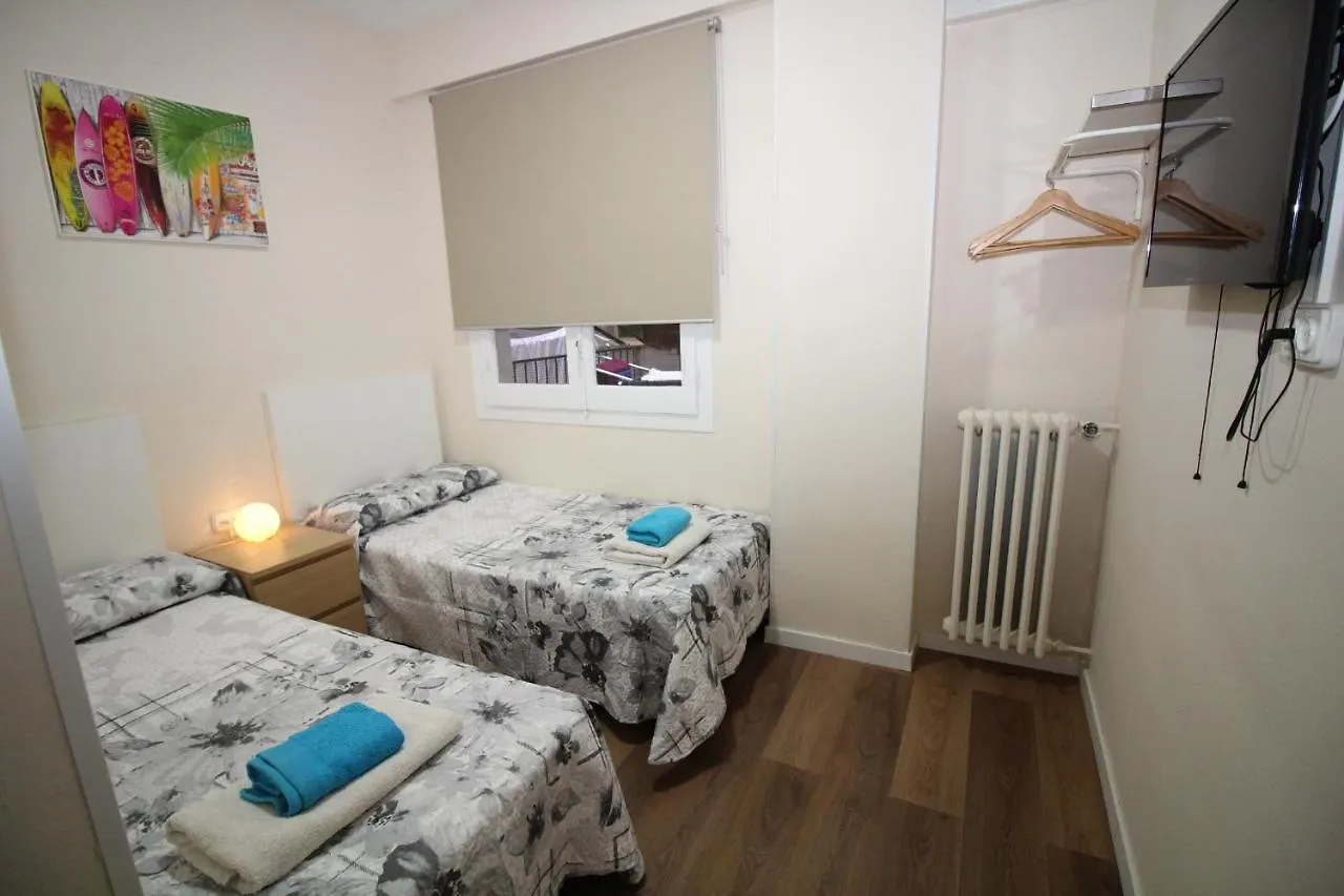 Couette-café Urgel Habitaciones Barcelone