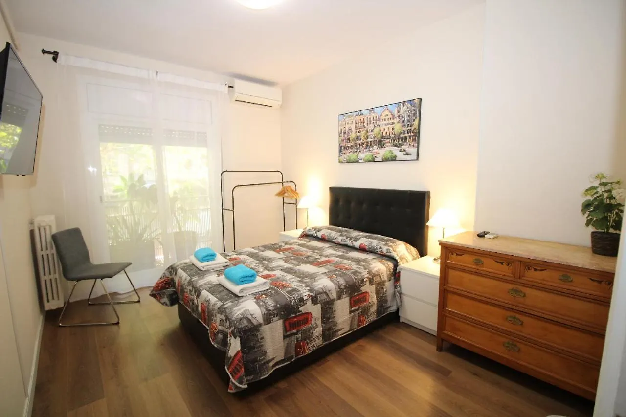 Urgel Habitaciones Barcelone 0*,