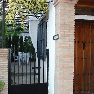 https://apartamentos-sierra-de-segura.es-andalucia.com